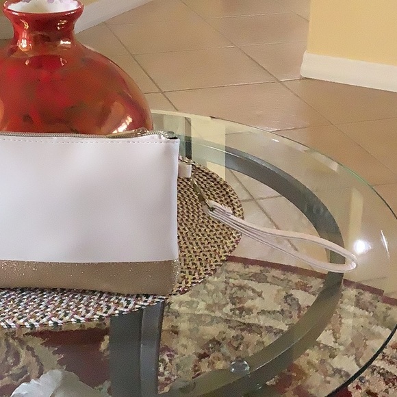 POSH Makeup bag or wristlet To Posh to Care gold bone zipper handle spar… - Picture 5 of 9